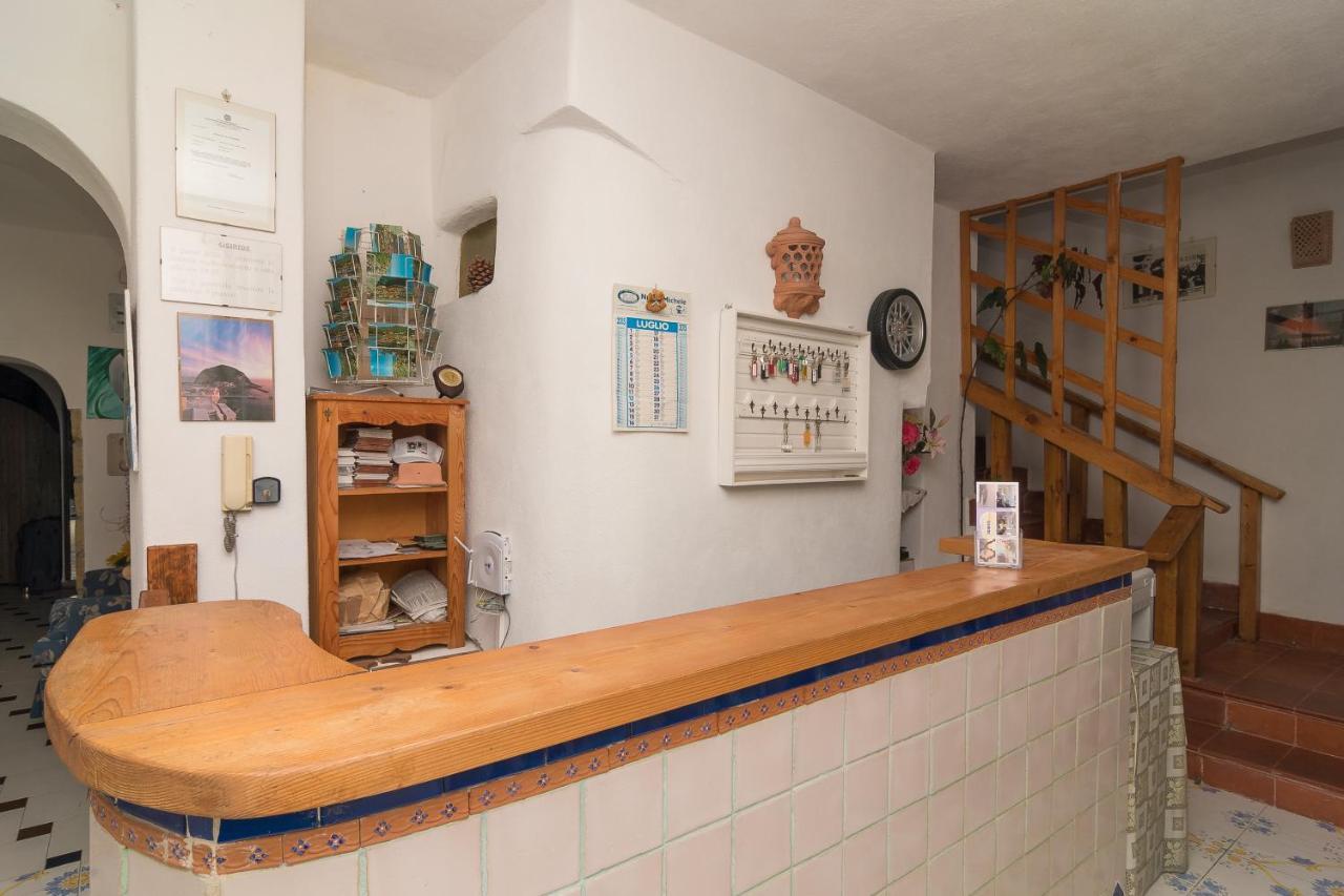 B&B Giardini Di Iside E Osiride Казамиччола-Терме Экстерьер фото